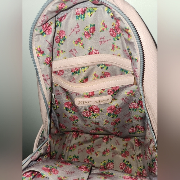 Betsey Johnson Blush Pink Quilted Backpack with Chevron And Heart Design - Picture 3 of 10